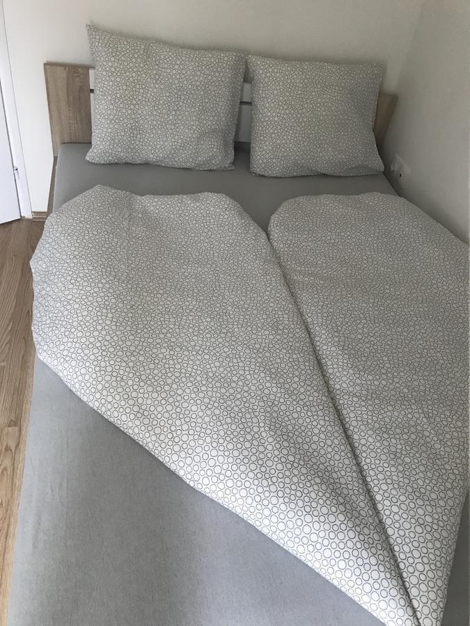 Apartament Corner 4 *
